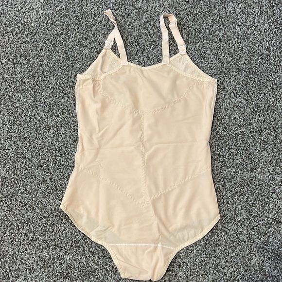 Beige Contour Compression garment large - Picture 2 of 6